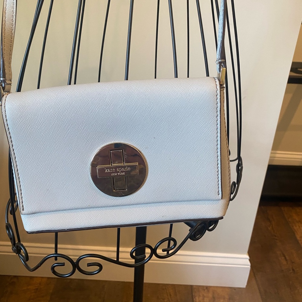 Kate Spade light gray crossbody